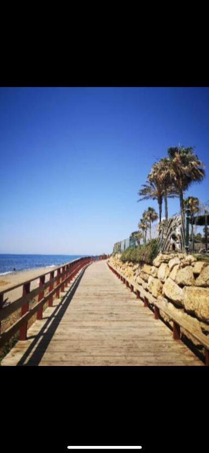 Studio On The Beach Front Apartment Malaga Exterior photo