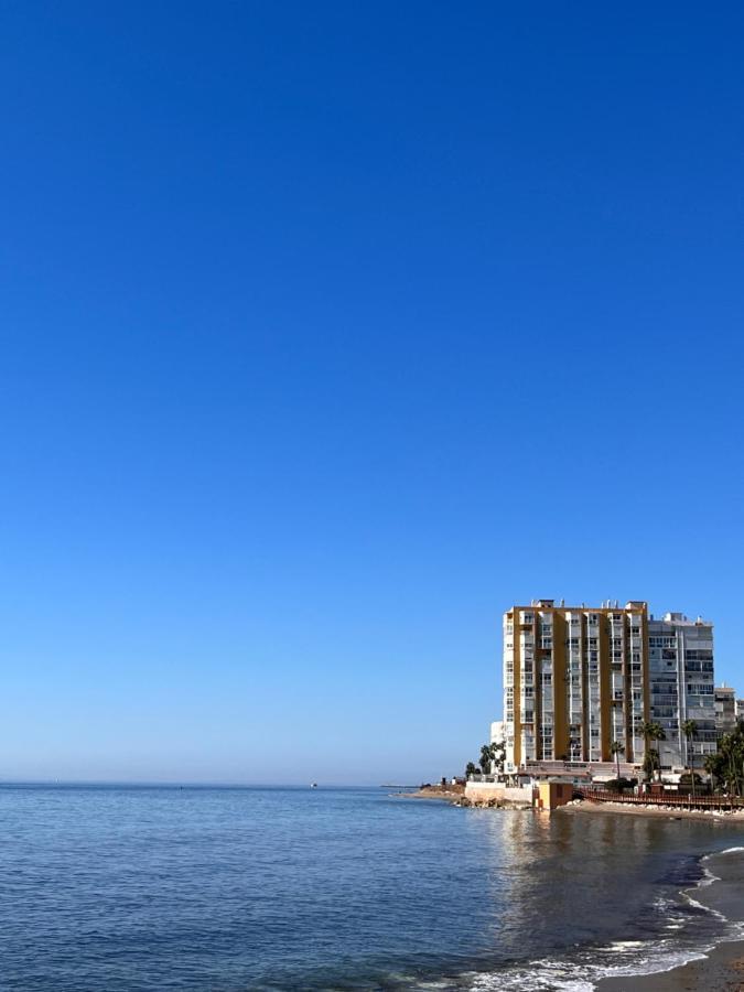 Studio On The Beach Front Apartment Malaga Exterior photo