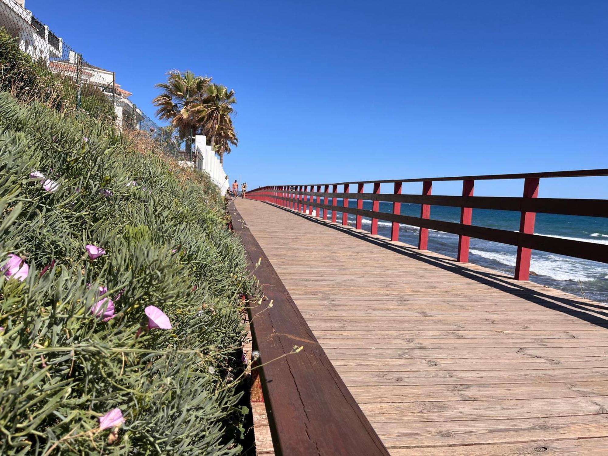 Studio On The Beach Front Apartment Malaga Exterior photo